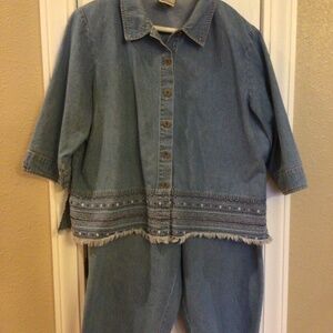 Size 16P Denim Capri Outfit
